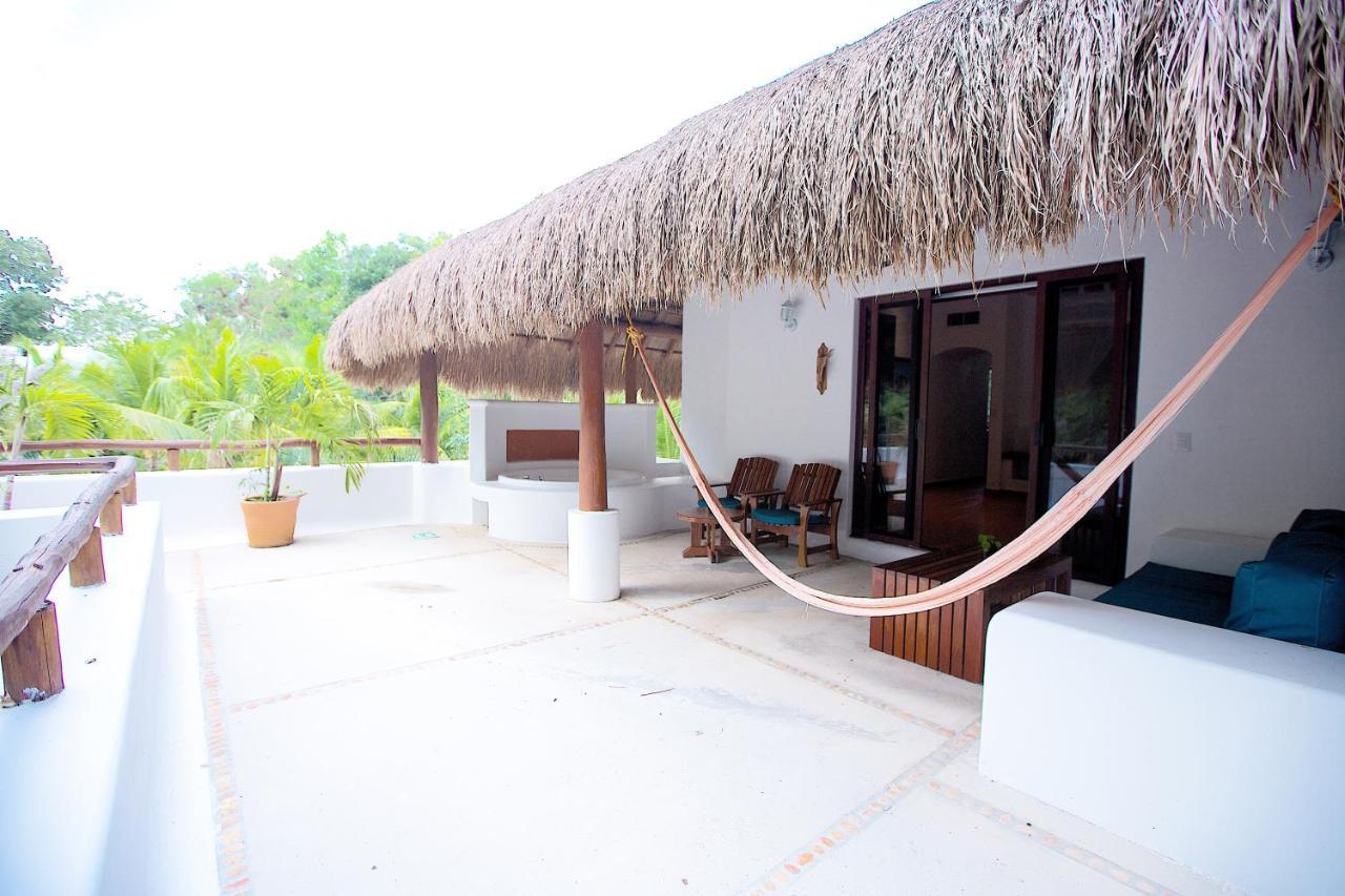 Hotel Rancho Encantado Bacalar Bagian luar foto